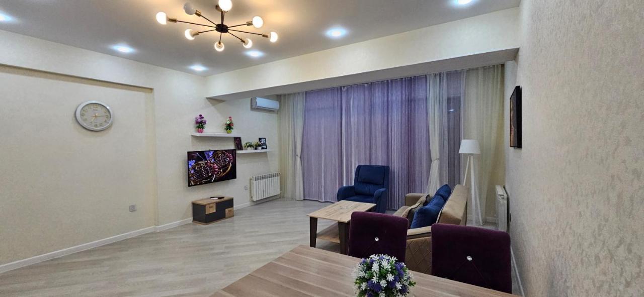 Park Azure Comfortable Apartment Bakú Exterior foto